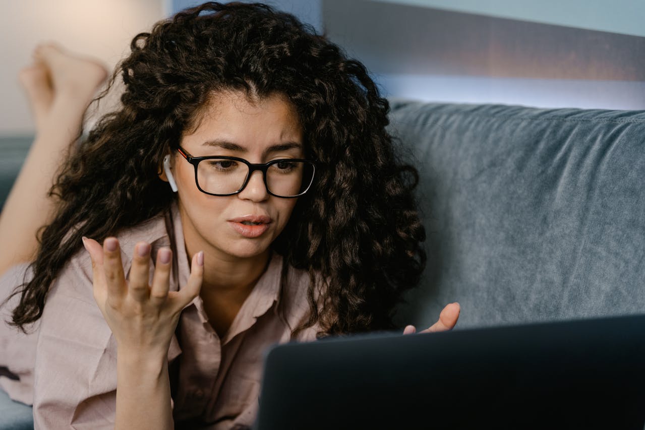Entrepreneurs gathering at a table to discuss their plans